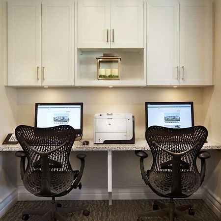 Hilton Garden Inn Montreal Airport Dorval Dış mekan fotoğraf